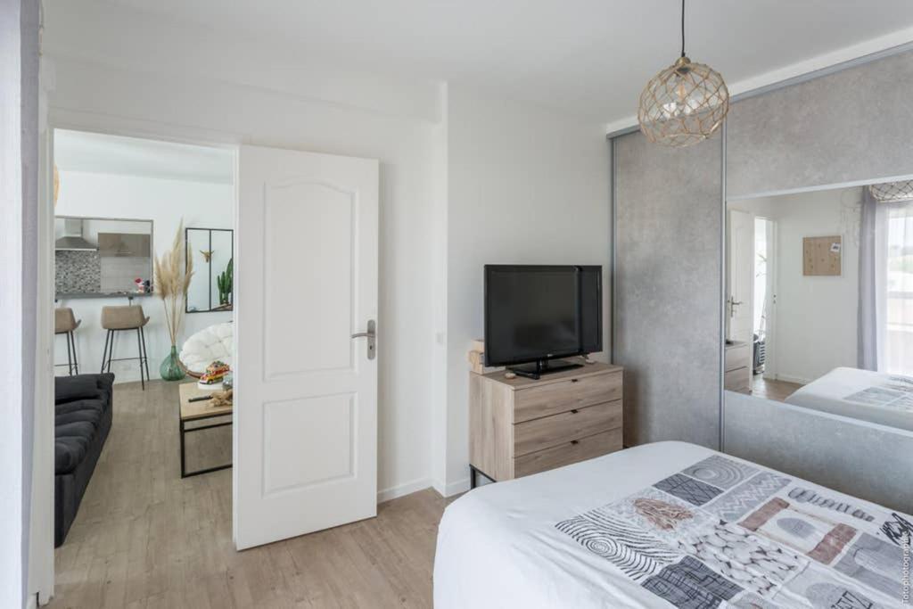 Appartement T2 Proche Centre Ville Istres Esterno foto
